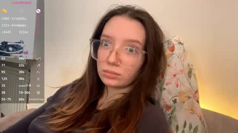 Snapshot of maidacompston chatting on February 2026 07:34:02 AM Elina online show from February 2026 07:34:02 AM