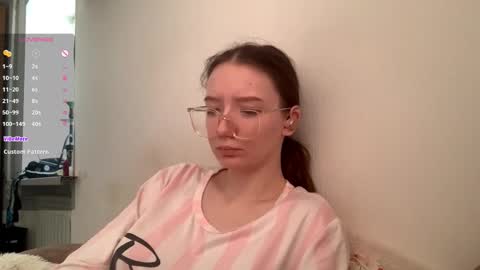 Snapshot of maidacompston chatting on February 2026 06:13:01 AM Elina online show from February 2026 06:13:01 AM