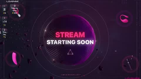 Snapshot of maiden_1807_ chatting on February 2025 09:41:01 AM Maiden Queen online show from February 2025 09:41:01 AM