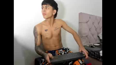 maikdemon_ online show from June 2026 10:43:01 PM