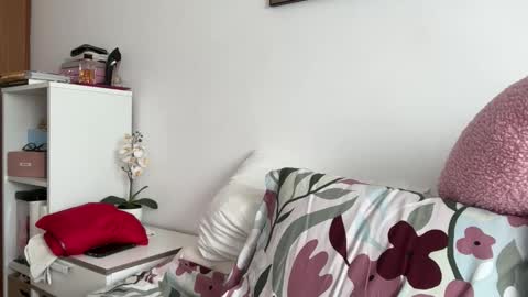 Snapshot of maikel61 chatting on March 2026 12:05:01 PM Maikel61 online show from March 2026 12:05:01 PM