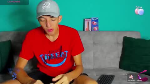 Snapshot of maikol_ortizz chatting on October 2025 12:17:02 PM Maikol online show from October 2025 12:17:02 PM