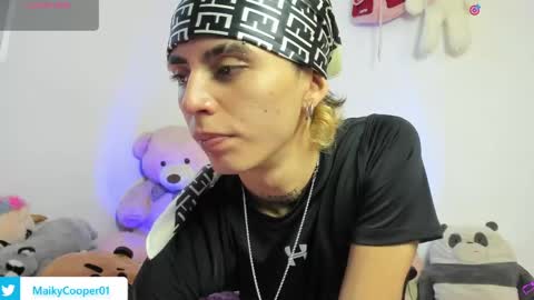 maiky_cooper01 online show from May 2026 03:06:01 PM