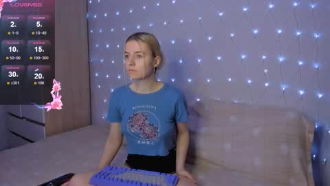 Your kitty online show from September 2025 03:55:01 PM