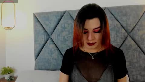 Snapshot of maiskeenzamara chatting on December 2025 03:19:01 PM Zamara.... online show from December 2025 03:19:01 PM