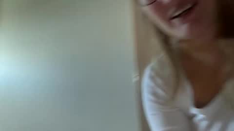 maisystellaxx online show from May 2026 08:05:01 PM