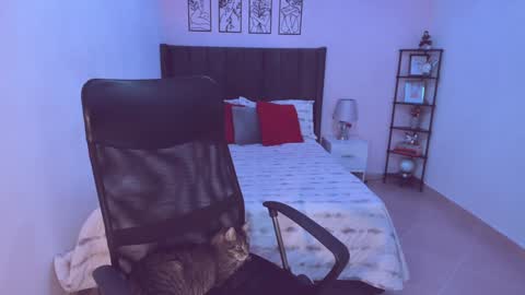 Maite online show from February 2025 10:51:02 PM