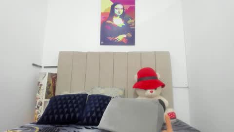 Snapshot of maite_milky18 chatting on October 2025 12:44:01 AM maite_milky18 online show from October 2025 12:44:01 AM