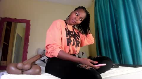 maiya_miaw online show from February 2025 09:34:02 AM