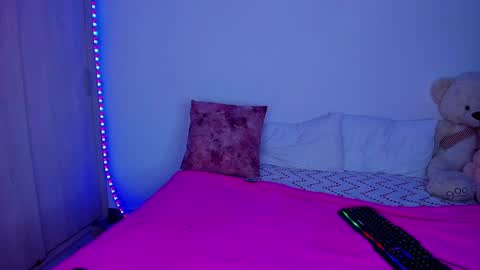 majito online show from February 2025 10:29:02 PM