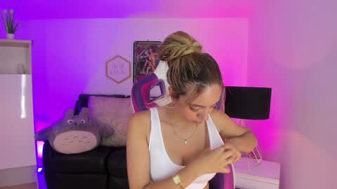 Snapshot of majo_gomez chatting on January 2025 08:05:02 PM Majo online show from January 2025 08:05:02 PM