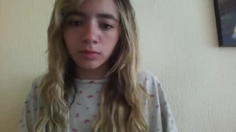 majo_gomezz online show from December 2025 04:35:02 PM