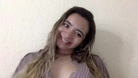 majo_gomezz online show from April 2026 02:04:02 AM