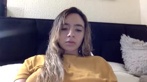 majo_gomezz online show from May 2026 04:20:02 AM