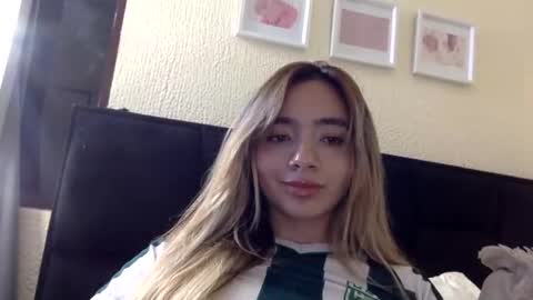 majo_gomezz online show from June 2026 04:26:02 AM