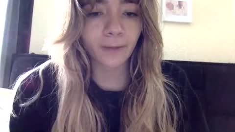 majo_gomezz online show from June 2026 04:02:01 AM