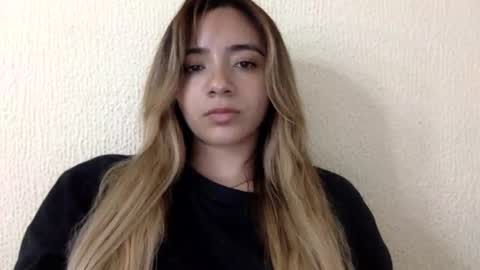 majo_gomezz online show from June 2026 04:50:02 AM
