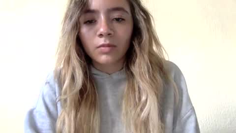 majo_gomezz online show from July 2026 07:39:01 PM