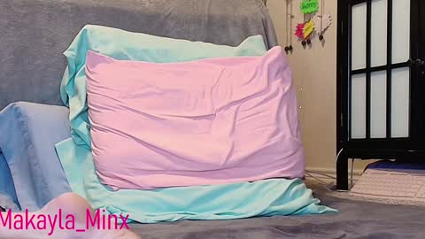 Snapshot of makayla_minx chatting on December 2024 04:24:01 AM Makayla online show from December 2024 04:24:01 AM