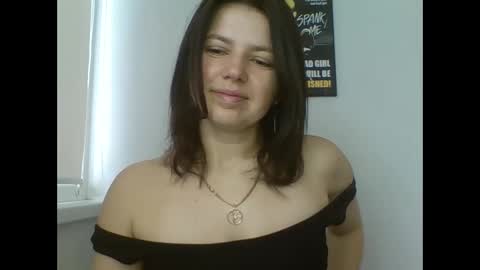 make_mesmile online show from March 2026 07:56:01 AM