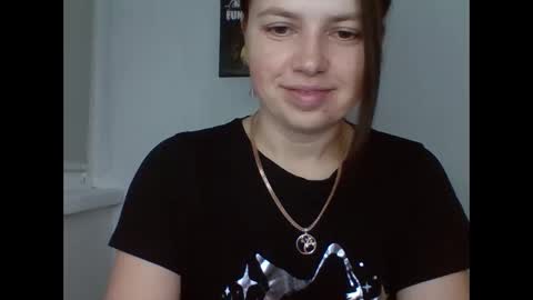 make_mesmile online show from April 2026 05:18:01 PM