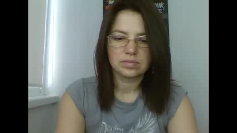 make_mesmile online show from April 2026 06:14:02 AM