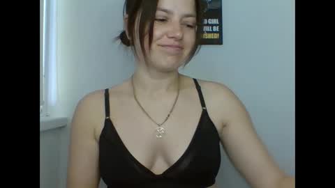 make_mesmile online show from May 2026 06:53:01 AM