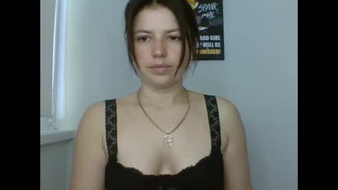 make_mesmile online show from May 2026 06:42:02 AM