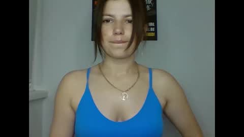 make_mesmile online show from May 2026 06:27:02 PM