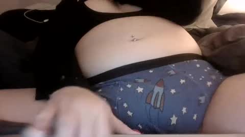 Snapshot of makemewatch chatting on September 2025 03:51:01 AM makemewatch online show from September 2025 03:51:01 AM