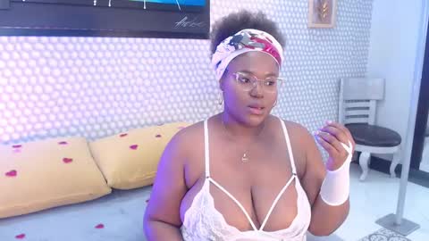 makena online show from February 2025 03:20:01 AM