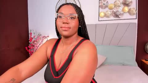 Snapshot of makena_gh chatting on March 2026 03:44:01 AM makena online show from March 2026 03:44:01 AM