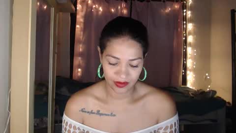 Snapshot of makennaa_1 chatting on September 2025 09:24:01 AM MAKENNAA online show from September 2025 09:24:01 AM