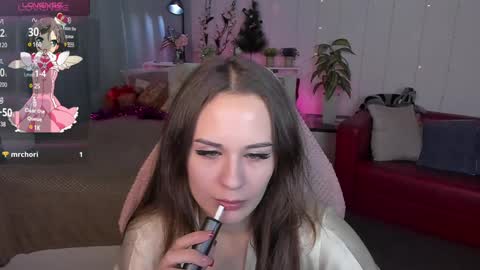 Snapshot of makima_lee chatting on December 2024 01:39:02 PM Makima online show from December 2024 01:39:02 PM