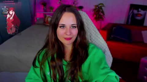 Snapshot of makima_lee chatting on February 2025 04:47:01 PM Makima online show from February 2025 04:47:01 PM