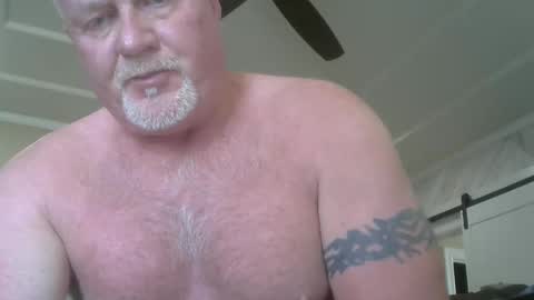 Snapshot of makinit0808 chatting on May 2026 08:25:02 PM makinit0808 online show from May 2026 08:25:02 PM