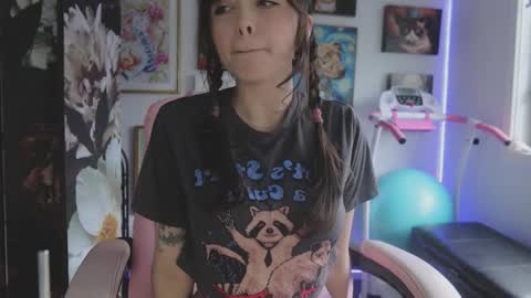 MakiyahBelle online show from January 2026 07:34:01 AM