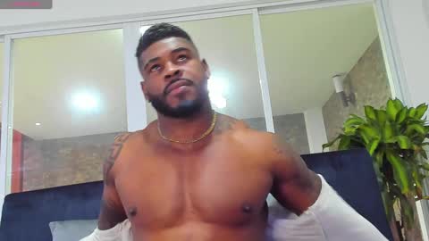 Makonnen online show from December 2024 01:55:01 PM