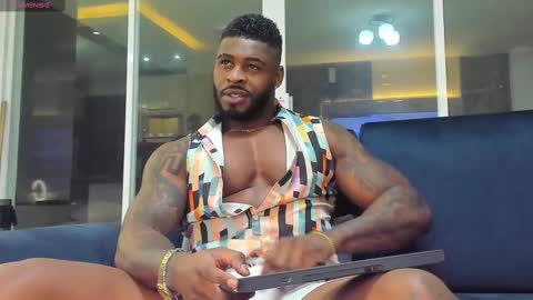 Makonnen online show from February 2025 03:28:01 AM