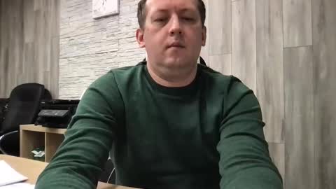 Snapshot of maks199402 chatting on January 2026 12:31:01 PM maksoffice online show from January 2026 12:31:01 PM