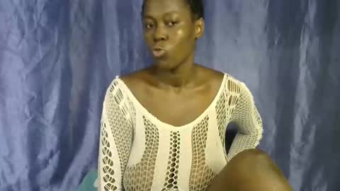 malaika_musa online show from April 2026 02:53:02 AM