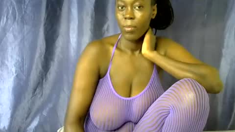 malaika_musa online show from July 2026 04:25:01 AM