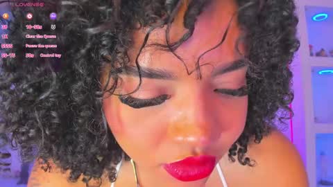 Snapshot of malaikabrown chatting on February 2025 05:58:01 PM online show from February 2025 05:58:01 PM