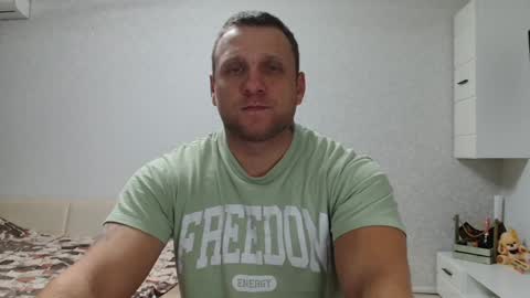 malchyshka online show from December 2024 03:25:02 PM