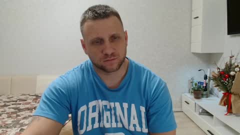 malchyshka online show from January 2025 04:34:01 PM