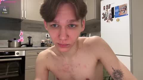 Snapshot of malcolm_yang chatting on February 2025 10:54:01 PM Tom and Mark 3 online show from February 2025 10:54:01 PM