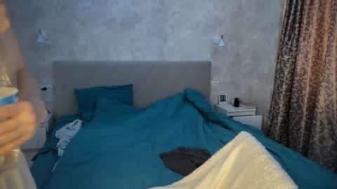 Snapshot of malcolm_yang chatting on March 2025 01:59:02 PM Tom and Mark 3 online show from March 2025 01:59:02 PM