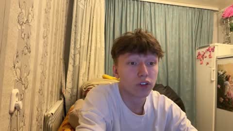 Snapshot of malcolm_yang chatting on September 2025 05:48:01 PM Tom and Mark 3 online show from September 2025 05:48:01 PM