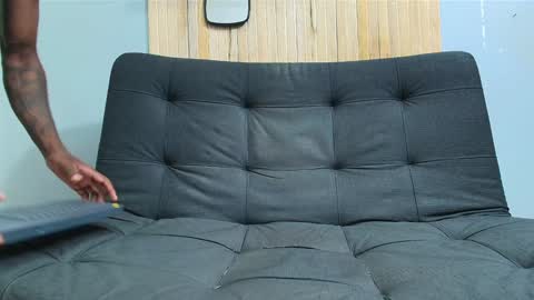 Snapshot of malcompierce chatting on January 2025 04:18:02 AM Malcom online show from January 2025 04:18:02 AM