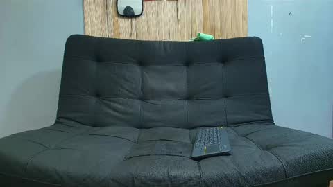 Snapshot of malcompierce chatting on March 2025 03:00:01 AM Malcom online show from March 2025 03:00:01 AM